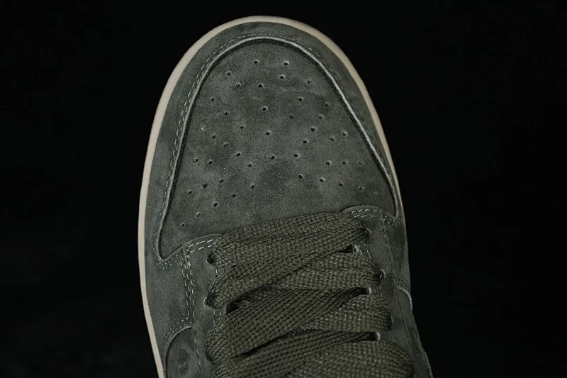 All Categories Nk SB Dunk Series Nk SB Dunk Low Low-top sneakers Nike SB Dunk Low Raw rubber army green SB low-top casual sneakers HJ0367-301